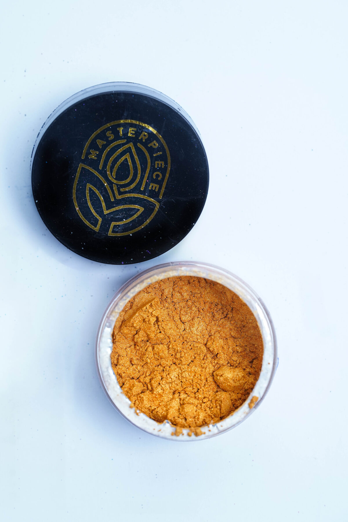 ملون مايكا لون ذهبي Royal gold stain - 15g